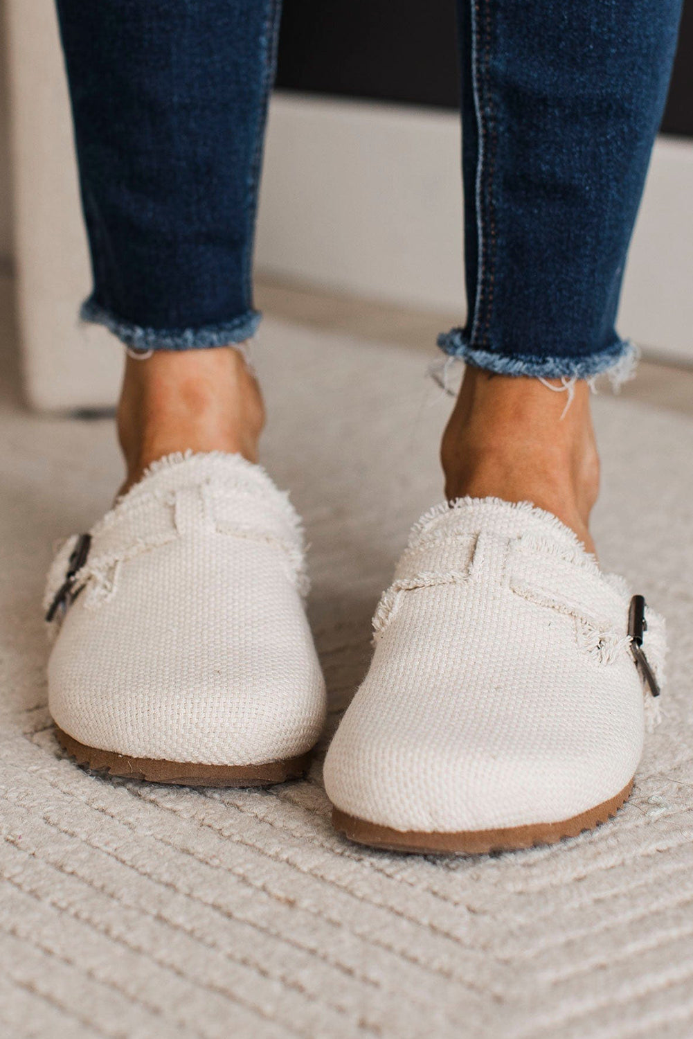 Beige Woven Linen Distressed Buckle Decor Slippers