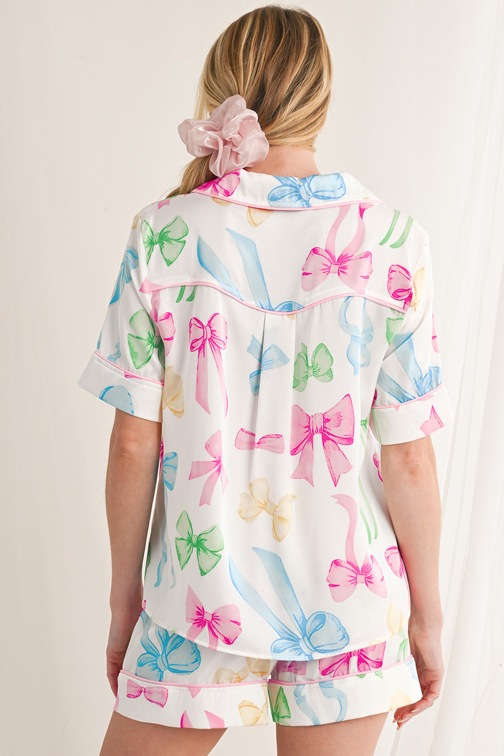 White Bowknot Print Buttoned Shirt and Shorts Pajama Set