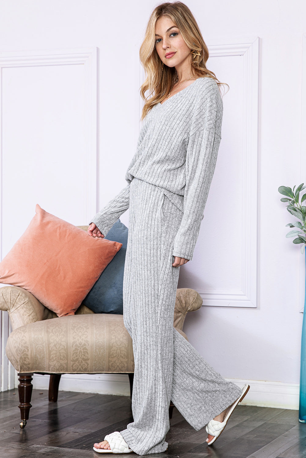 Light Grey Slouchy Ribbed Knit V Neck Top & Pants Loungewear Set