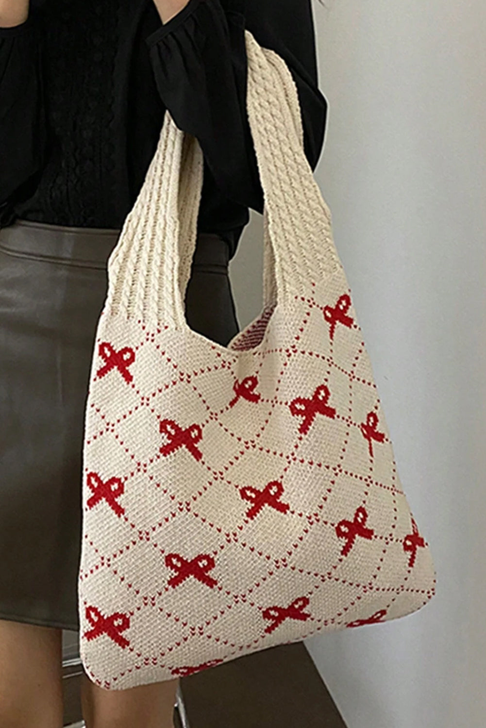 Fiery Red Bow Argyle Pattern Cable Knit Shoulder Bag