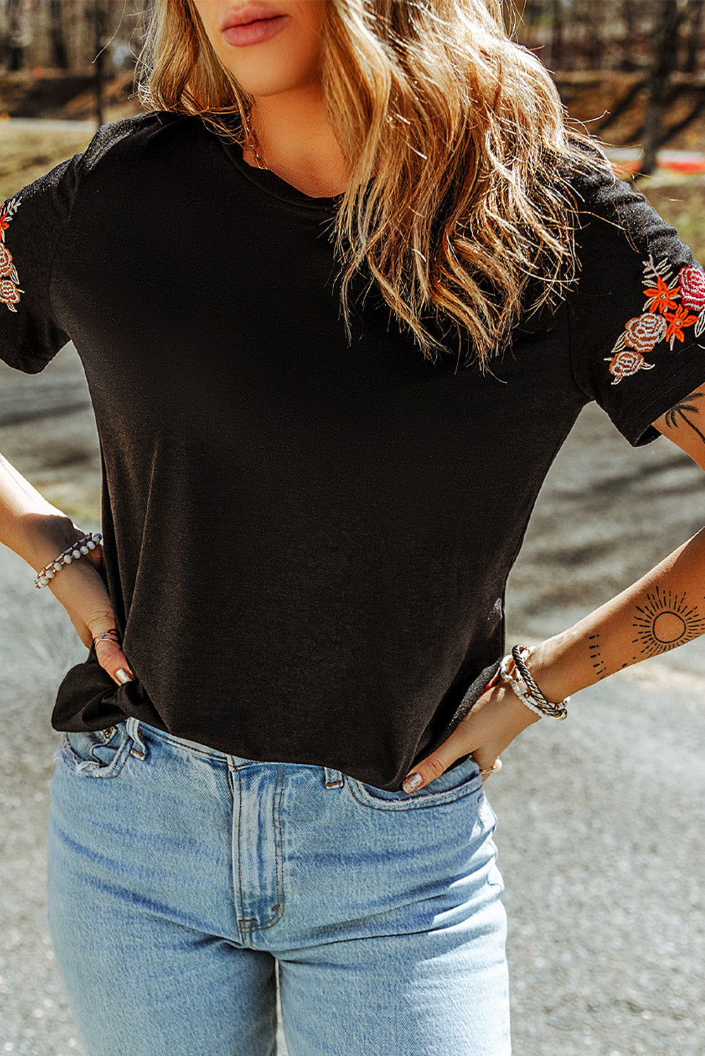 Black Casual Floral Embroidered Round Neck T Shirt